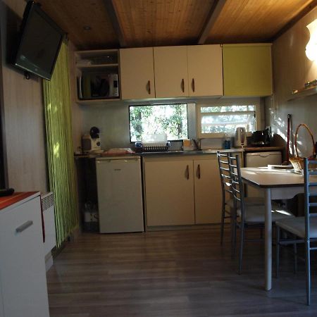 Le Petit Chalet Портисьо Экстерьер фото